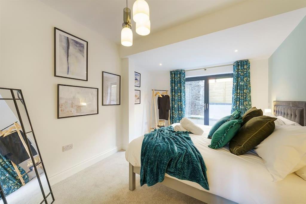 Bressingham - 2 Bedroom Luxury Apartment By Mint Stays Bristol Exterior foto